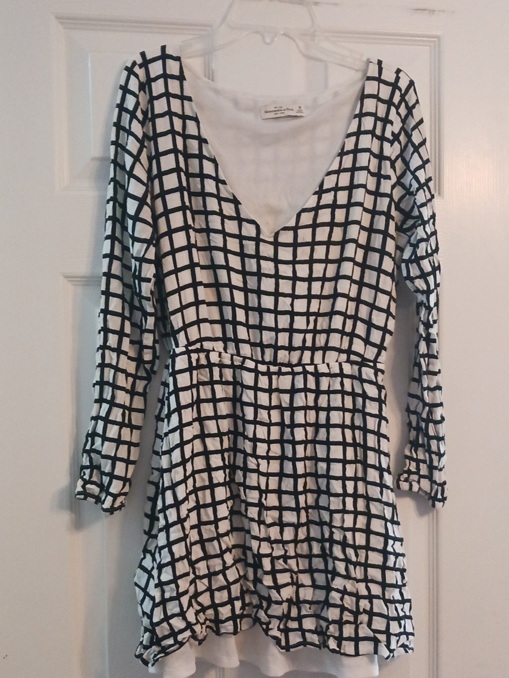 Abercrombie & Fitch White Dress with Black Grid Print, Long Sleeve